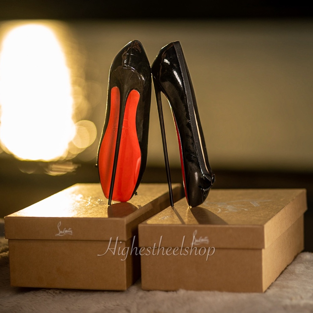 Louboutin Ballerine Ultima. Located in 🇦🇺 please read description. Size 37 - Picture 15 of 16